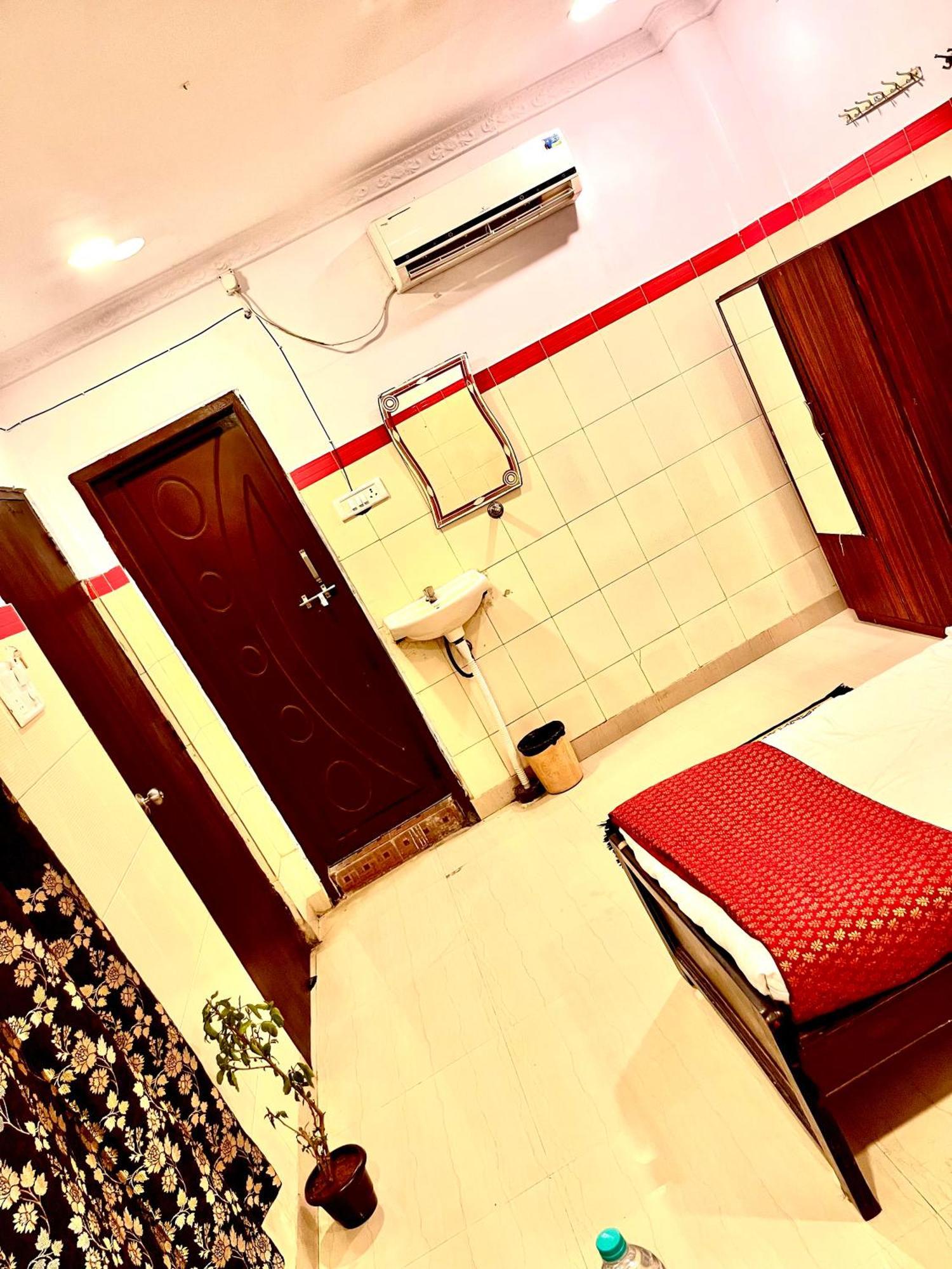 Hotel Sita Grand Shamshabad Exterior photo