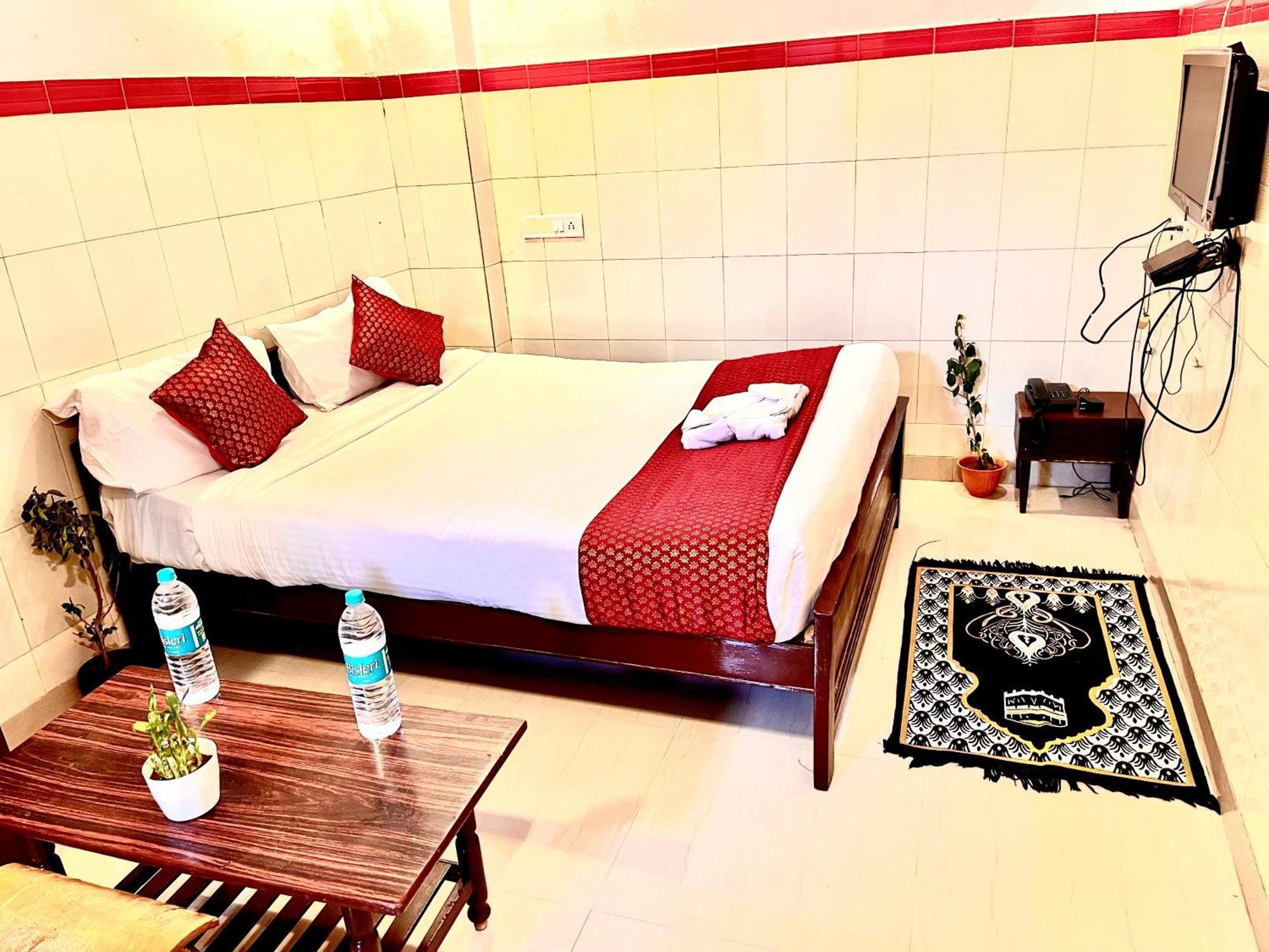 Hotel Sita Grand Shamshabad Exterior photo